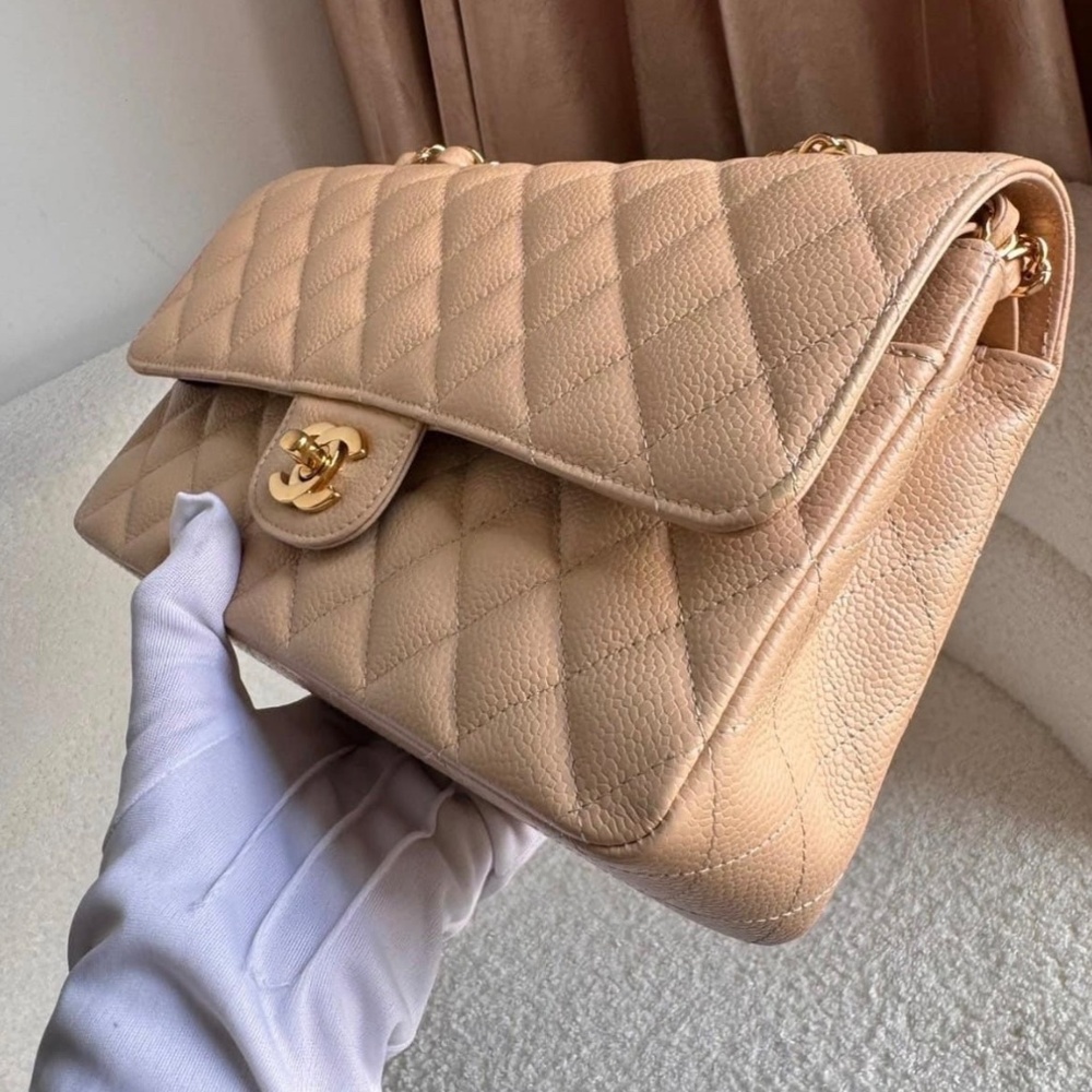 Chanel medium - Picture 3 of 3